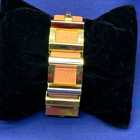 Vince Camuto “Marcel” Salmon Leather Bracelet Gold-Tone Squares Magnet Clasp. - Picture 10 of 14